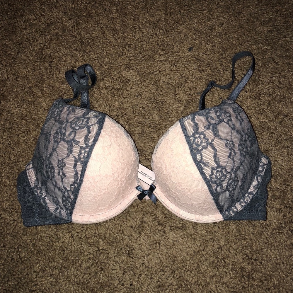 Gorgeous vs bra 32c